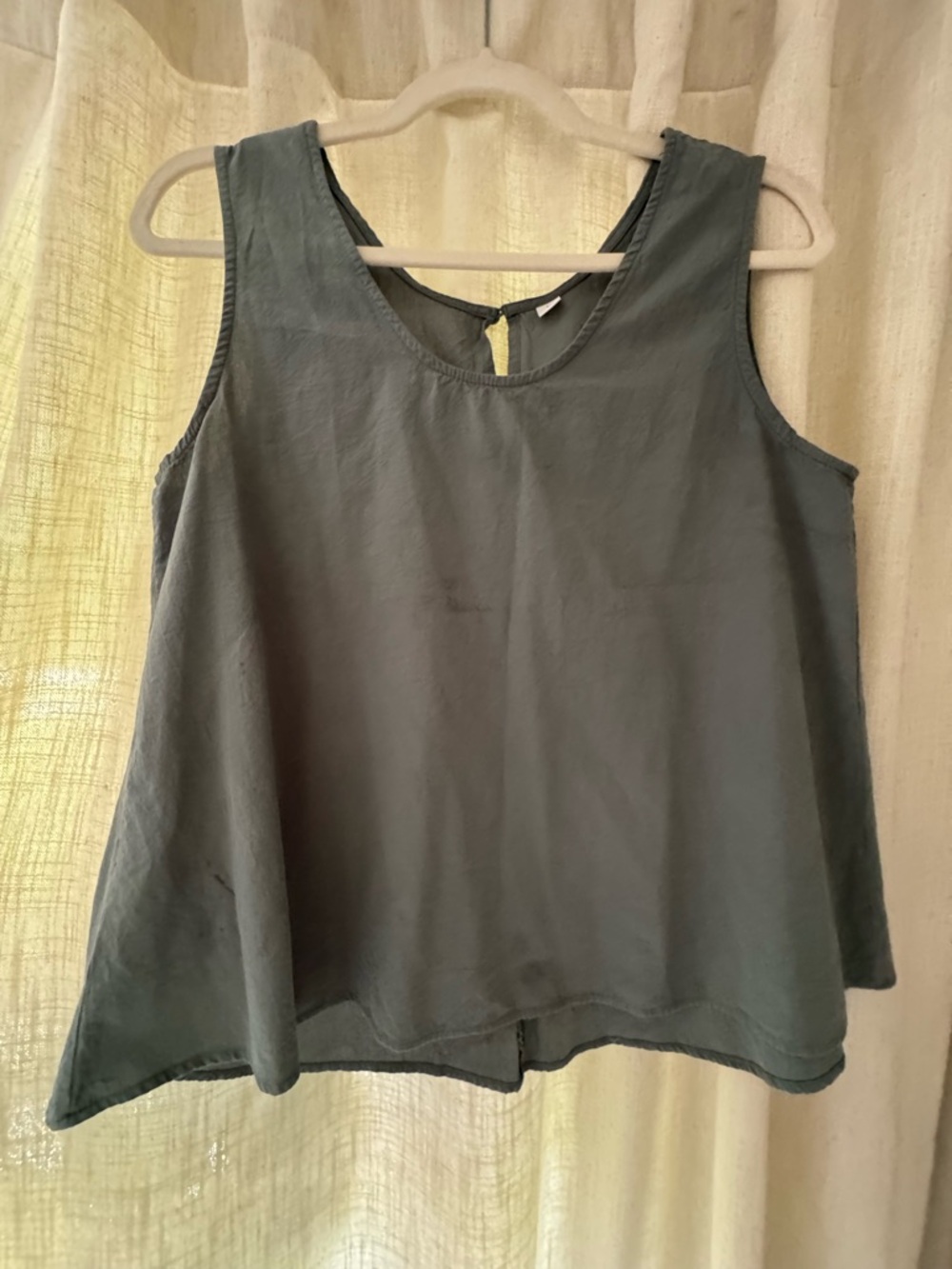 Women's Sleeveless Scoop Neck Tank Top - Slate Green